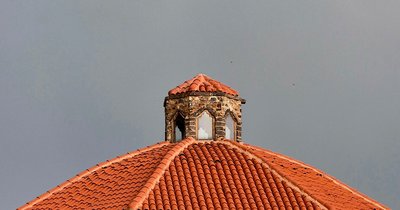 Alte Dachziegel-Arten erkennen und restaurieren
