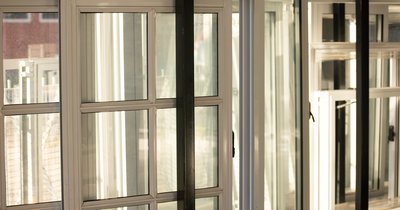Fenster und Türen Firmen in der Nähe vergleichen