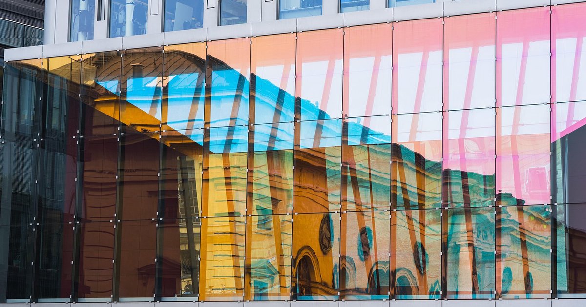 Gebrauchte Fenster und Türen